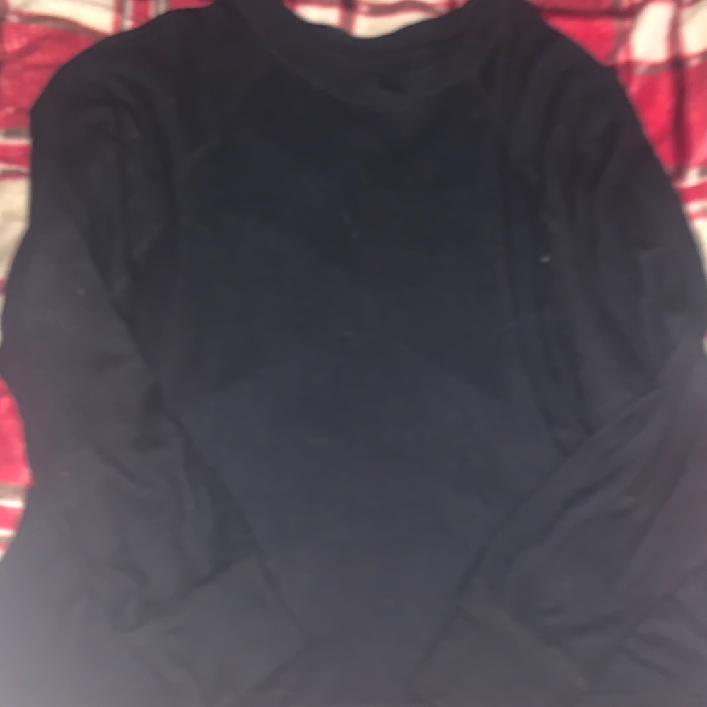 Black Sweater 🌻 2/$15